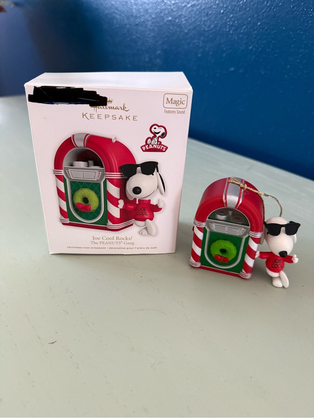 2012 Hallmark Keepsake Peanuts Joe Cool Rocks! Snoopy Christmas Ornament